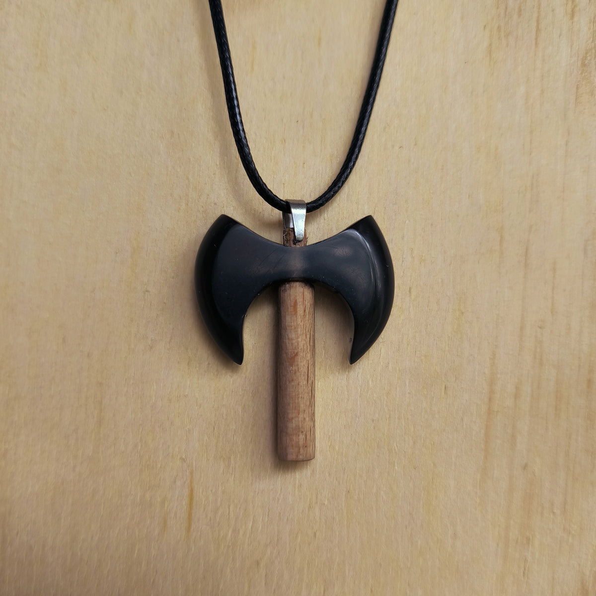 Hache du tourbillon abyssal